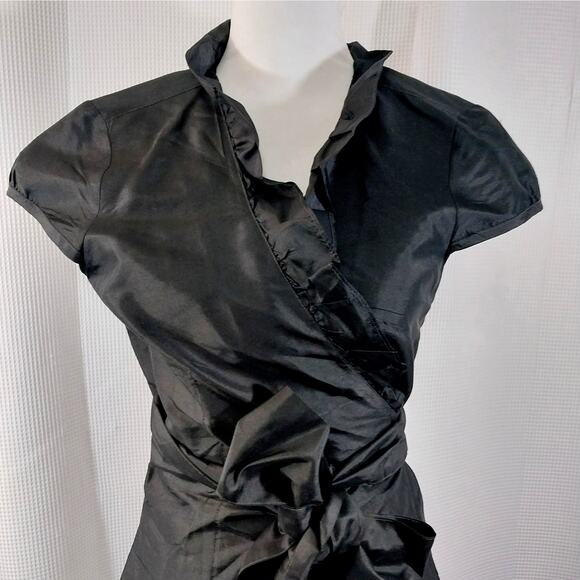 ANN TAYLOR! BLACK 100% SILK! WRAP AROUND TUE FRONT CRISS-CROSS BLOUSE! SZ 10 - Picture 3 of 8